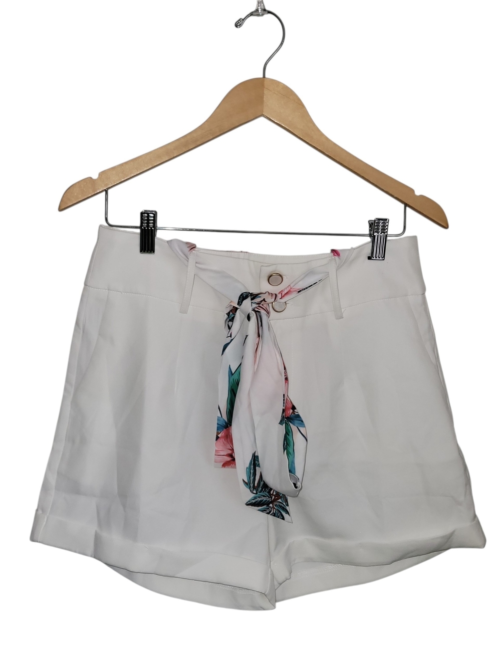 High-Waist White Tie-Front Summer Shorts with Floral Scarf